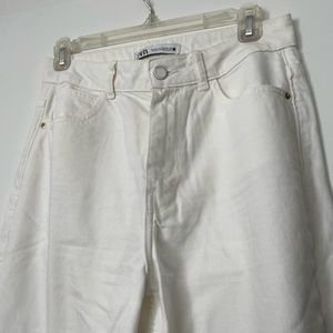 Zara White Straight Jeans